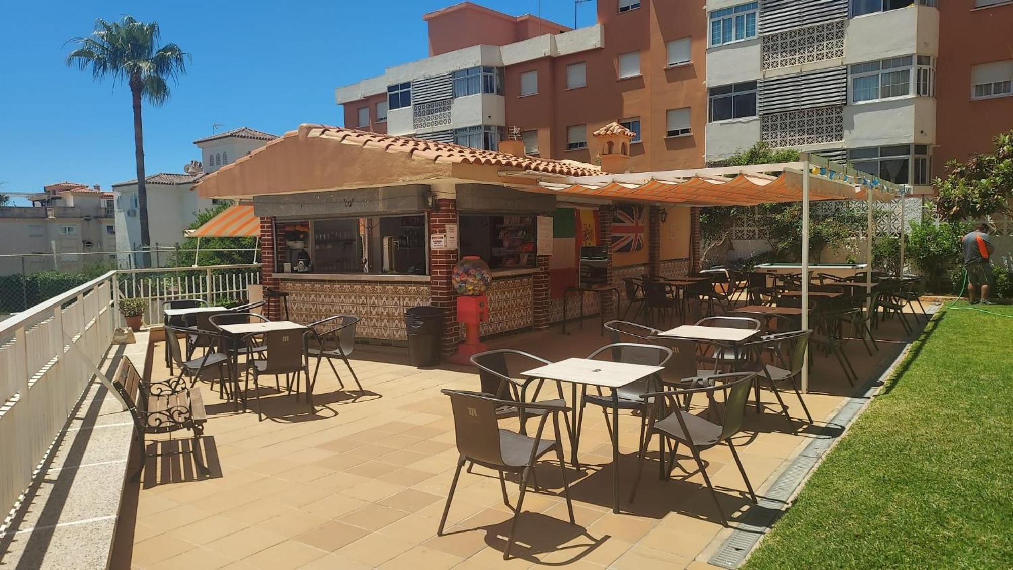 Enjoying Together Torremolinos Bagian luar foto